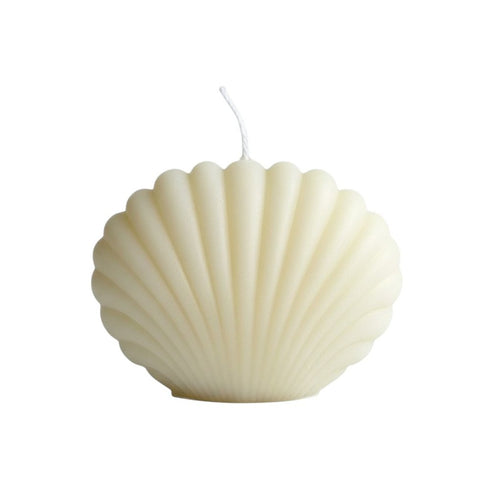 4" Ivory Unscented Dimensional Seashell Candle