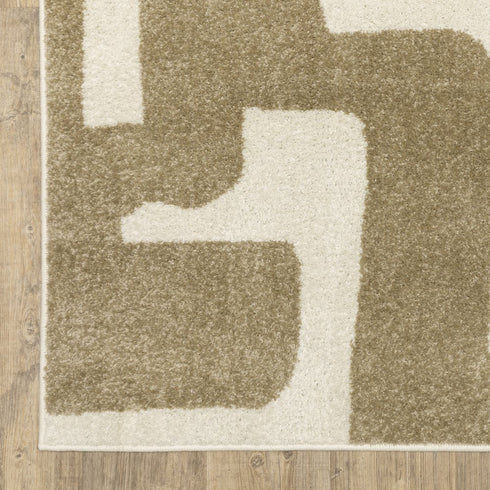 8' X 10' Beige And Ivory Abstract Area Rug