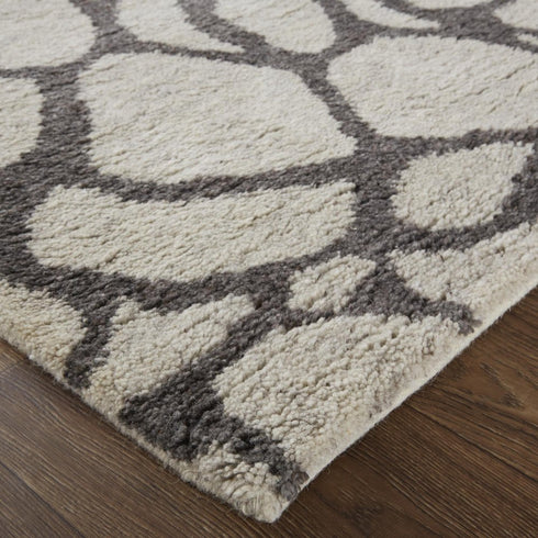 5' X 8' Ivory And Gray Wool Abstract Hand Knotted Area Rug