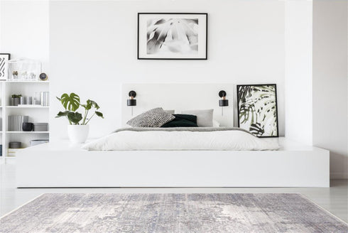 8' Gray Ivory And Taupe Oriental Area Rug With Fringe