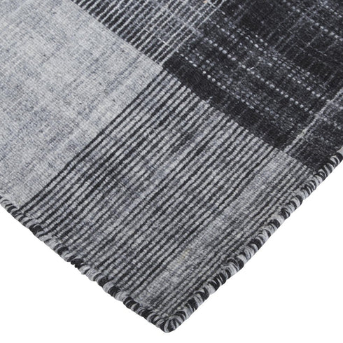 8' X 10' Black And Gray Plaid Hand Loomed Area Rug