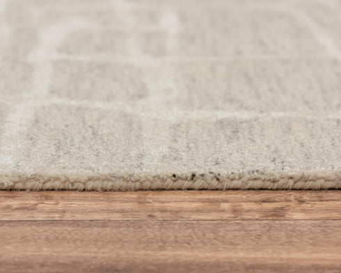 5' X 8' Ivory And Beige Wool Abstract Hand Tufted Area Rug