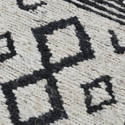 8' X 10' Beige And Black Jute Geometric Hand Woven Area Rug