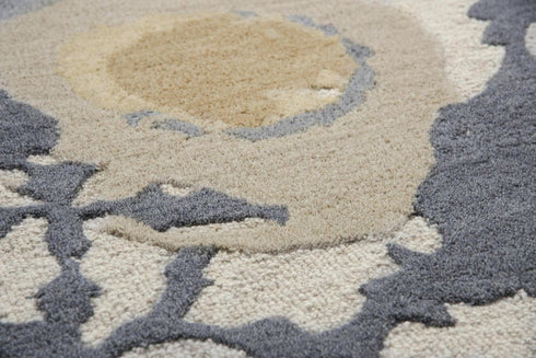 8' X 10' Gray And Beige Wool Floral Hand Tufted Area Rug