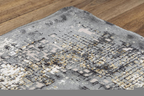 8' X 10' Beige And Charcoal Oriental Area Rug