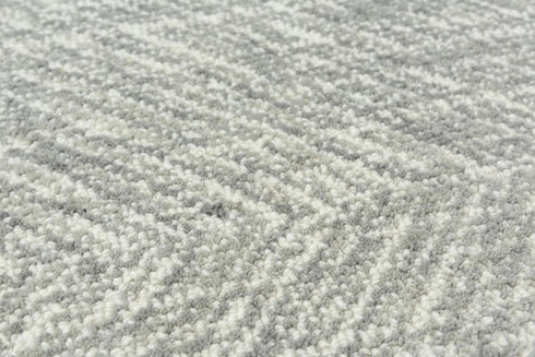8' X 10' Gray And Ivory Wool Chevron Hand Tufted Area Rug
