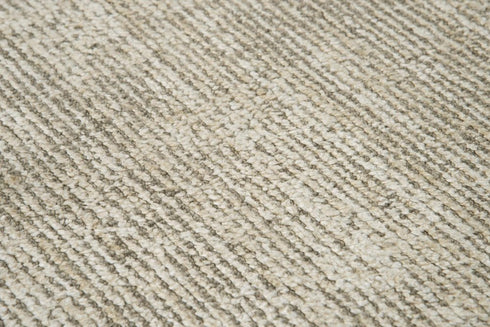 8' X 10' Beige And Ivory Wool Hand Loomed Area Rug