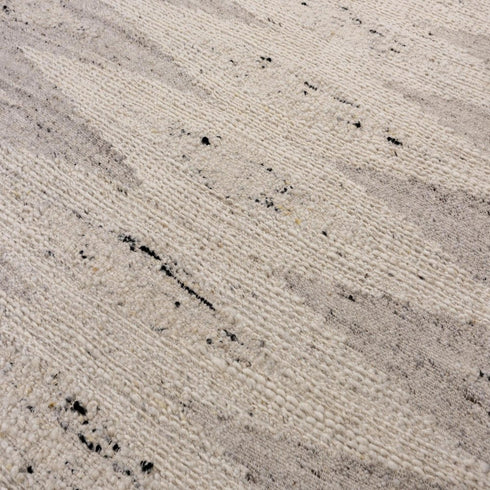 8' X 10' Ivory And Light Gray Wool Geometric Hand Woven Area Rug