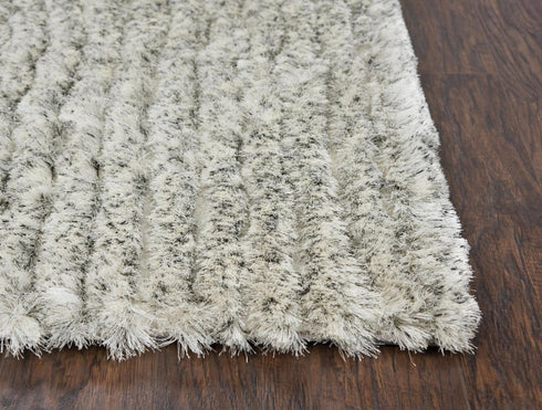 8' X 10' White And Ivory Shag Hand Tufted Area Rug